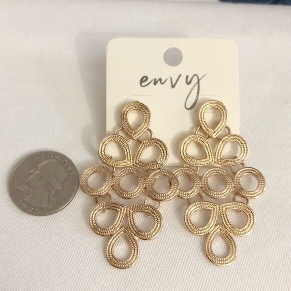 Envy Pierced Earrings & Bracelet Set Gold Tone NIP - Picture 3 of 6